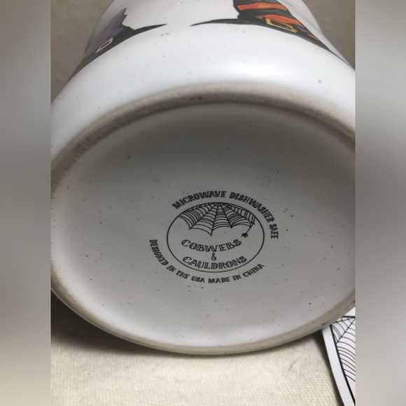 Halloween “Off-Duty Witch” Hats Coffee Mug Cobwebs & Cauldrons  22 Oz Plaid NEW - Picture 13 of 13